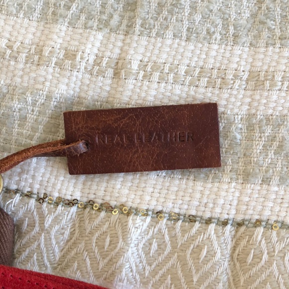 Red Suede Cross Body Bag - Picture 4 of 5